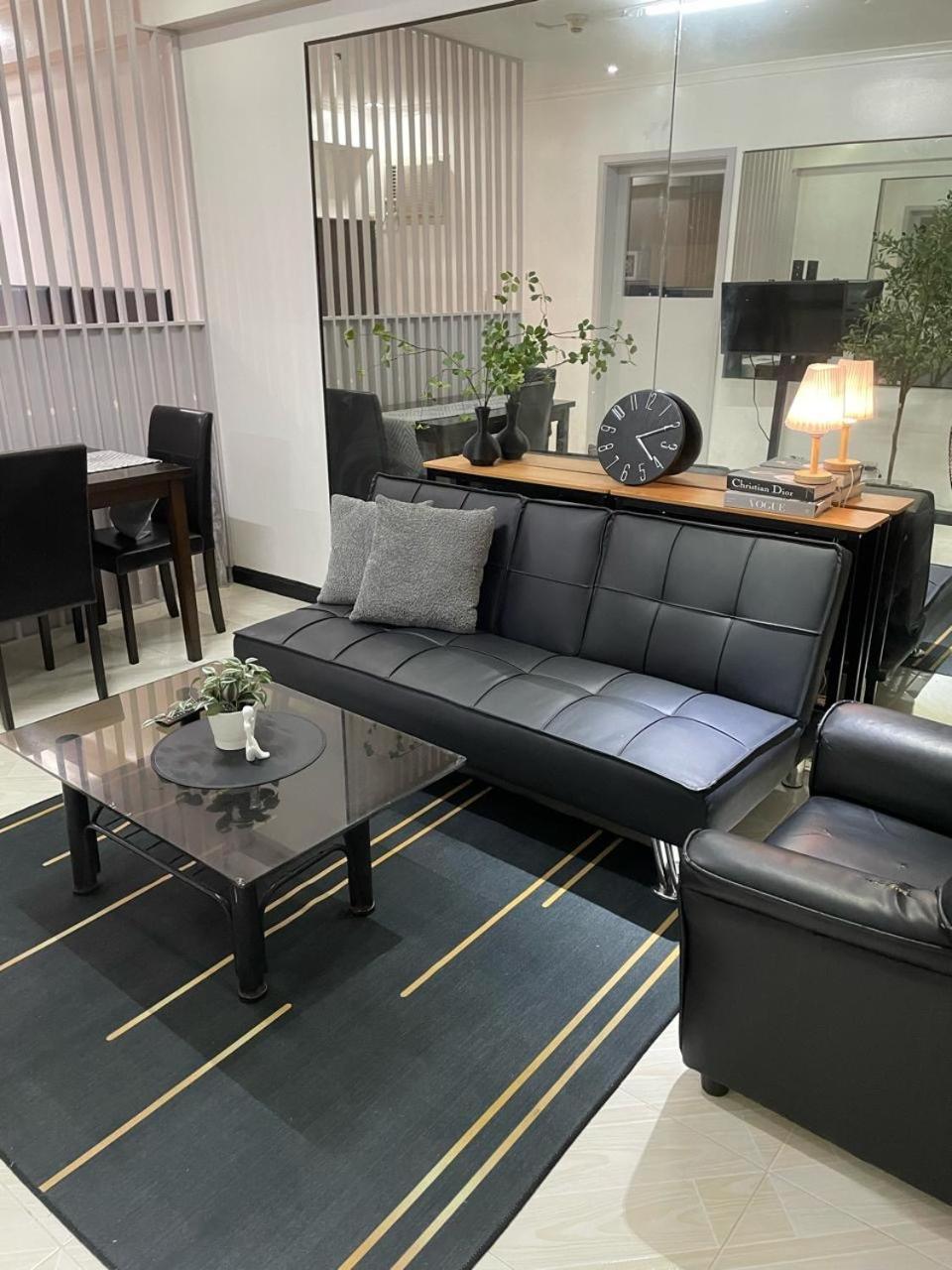 Cozy 2-Bedroom At South Of Market Soma Bgc Near Sm Aura, Market! Market! & Bonifacio High Street Taguig Extérieur photo