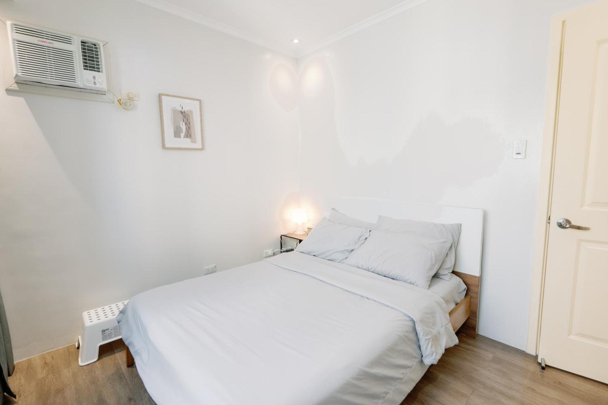 Cozy 2-Bedroom At South Of Market Soma Bgc Near Sm Aura, Market! Market! & Bonifacio High Street Taguig Extérieur photo
