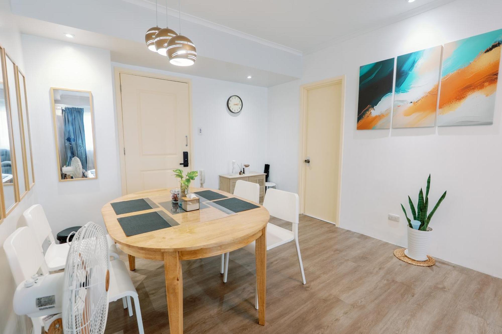 Cozy 2-Bedroom At South Of Market Soma Bgc Near Sm Aura, Market! Market! & Bonifacio High Street Taguig Extérieur photo